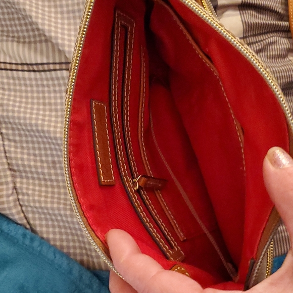 Dooney & Bourke - Picture 3 of 3